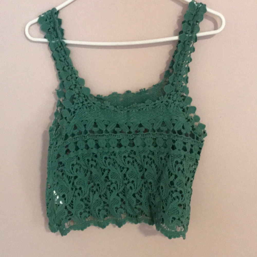 Crop top - Picture 3 of 3